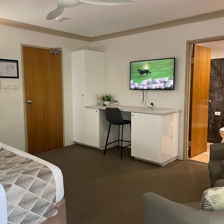 Oasis Inn Ulladulla - Welcoming Guests 18 Years And Older Ngoại thất bức ảnh