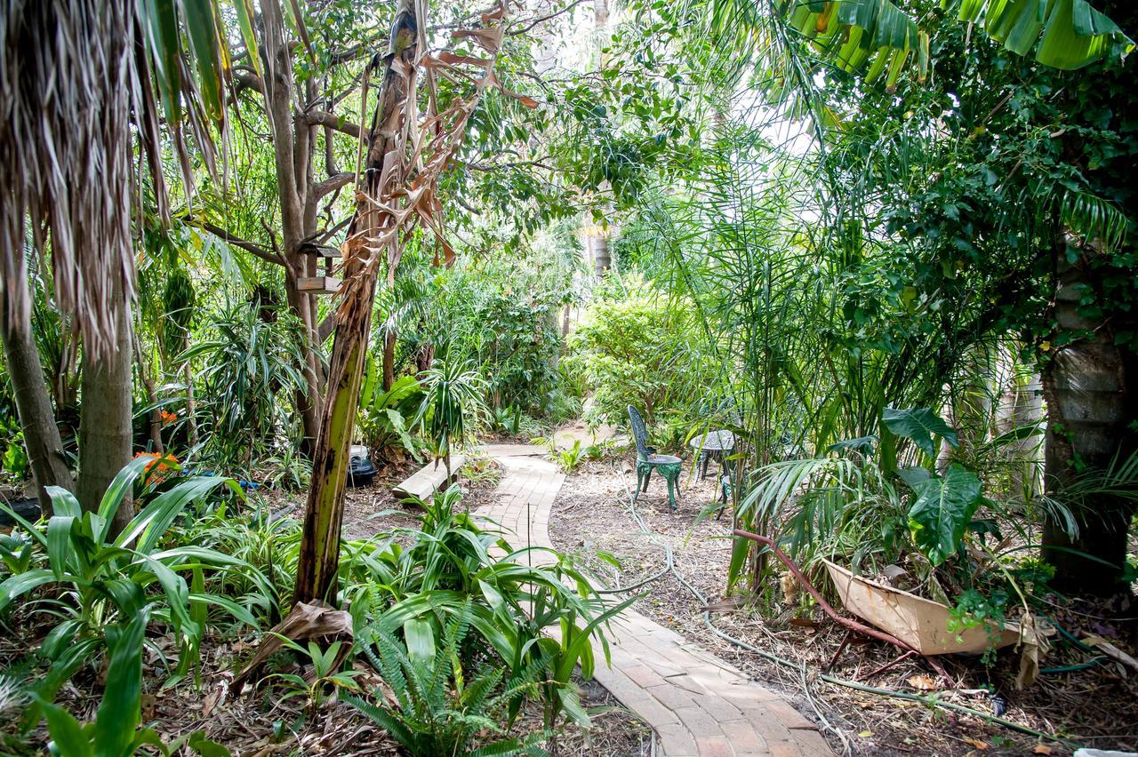 Oasis Inn Ulladulla - Welcoming Guests 18 Years And Older Ngoại thất bức ảnh