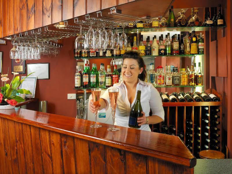 Oasis Inn Ulladulla - Welcoming Guests 18 Years And Older Ngoại thất bức ảnh